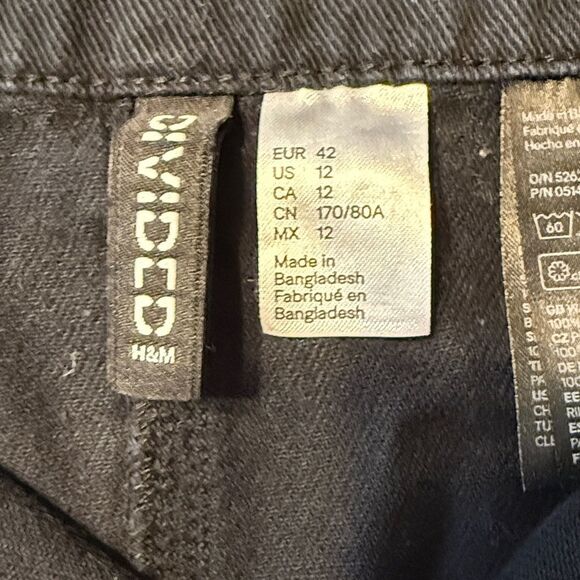 H&M Divided Black Denim Pencil Skirt with Zipper - Picture 3 of 8